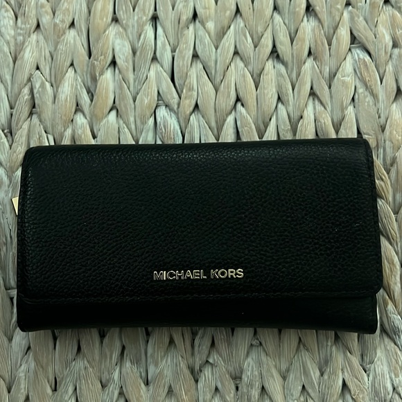 Michael Kors trifold large wallet - Picture 1 of 3